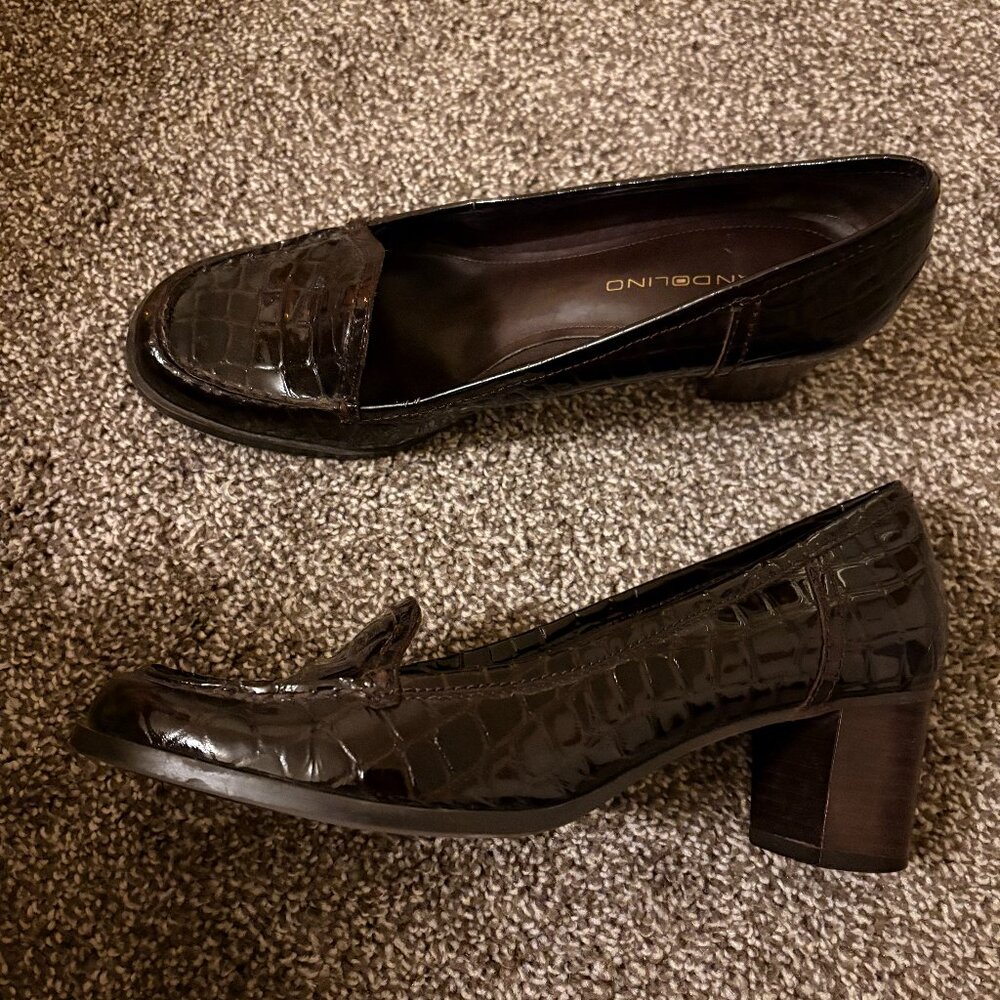 Bandolino heeled loafers